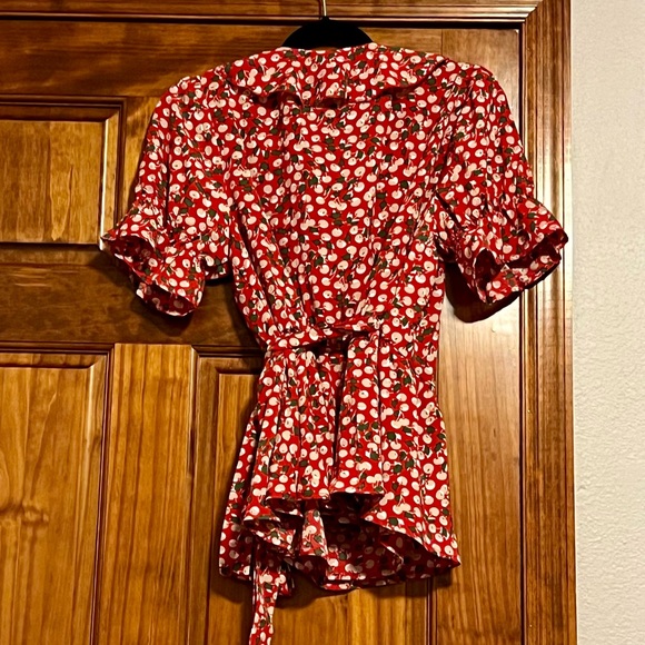 Allegra K 🍒 Red Flutter Sleeve Peplum Blouse - Picture 3 of 5